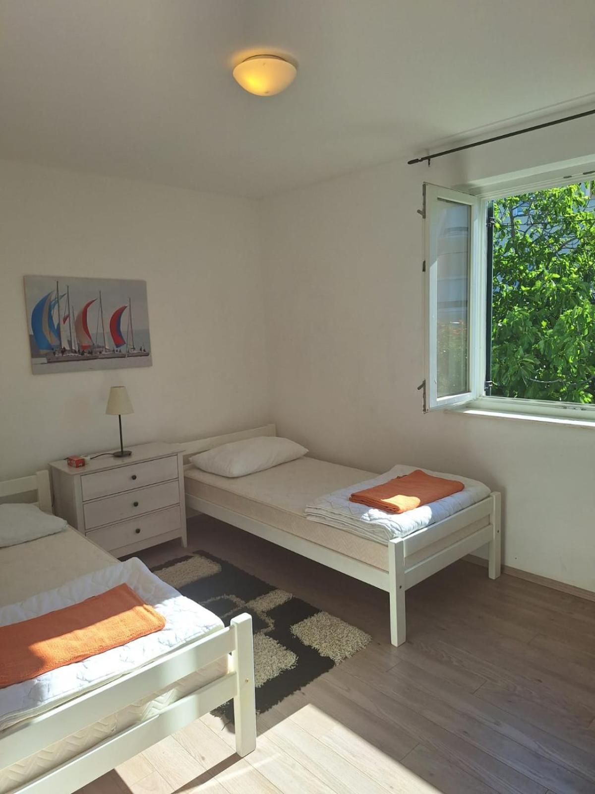 Sailing Forever Bungalow Kastela Bagian luar foto